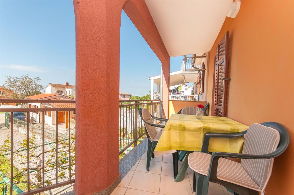House Anton Villa Barbariga Exterior photo