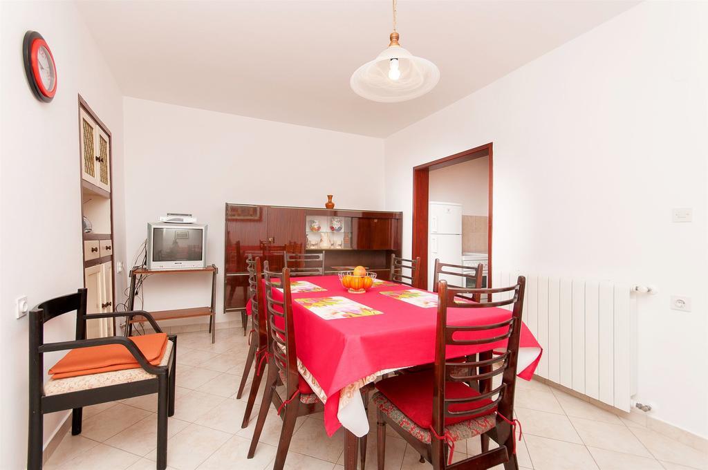 House Anton Villa Barbariga Exterior photo